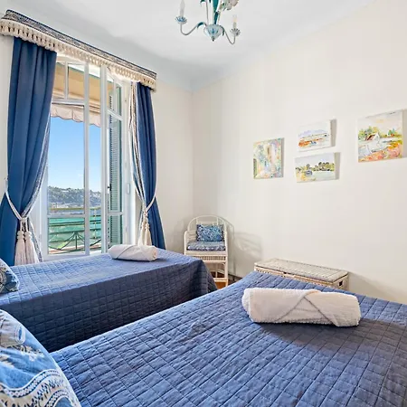 4 Pieces Vue Mer, 6 Pers, Balcon, Wifi, Garage * Villefranche-sur-Mer